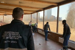 В Приморском районе проведены мероприятия по демонтажу незаконной пристройки к ресторану: освобождён земельный участок, используемый без правовых оснований