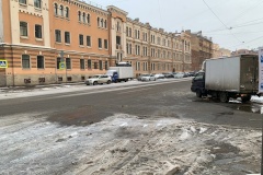 В ночь на 15 января из центра города было вывезено 5 тысяч кубометров снега