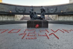 Молодежная акция "Свеча памяти" прошла на площади Победы