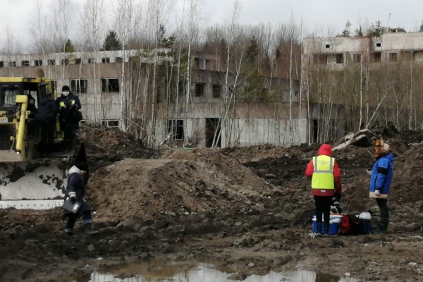 Петербуржцы помогли выявить незаконную свалку отходов