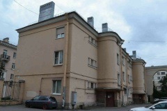 Семь жилых домов и б. прачечная Серафимовского городка признаны объектами культурного наследия регионального значения