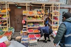 От незаконных объектов торговли освобождено около 20 земельных участков