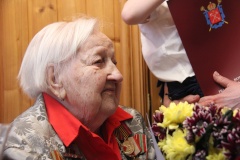 100 лет исполнилось жительнице Сестрорецка Анне Дмитриевне Ефимовой