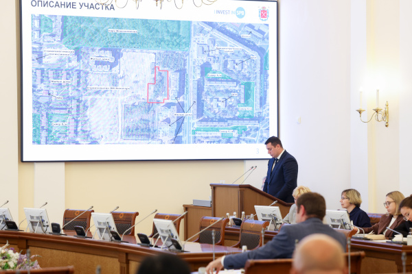 Рабочее совещание: ввод нового детского сада на 200 мест в Сосновой поляне