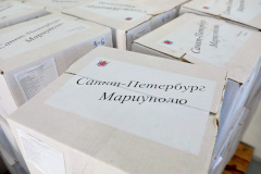 Александр Беглов: Все школьники города-побратима Мариуполя получат подарки от Петербурга к новому учебному году