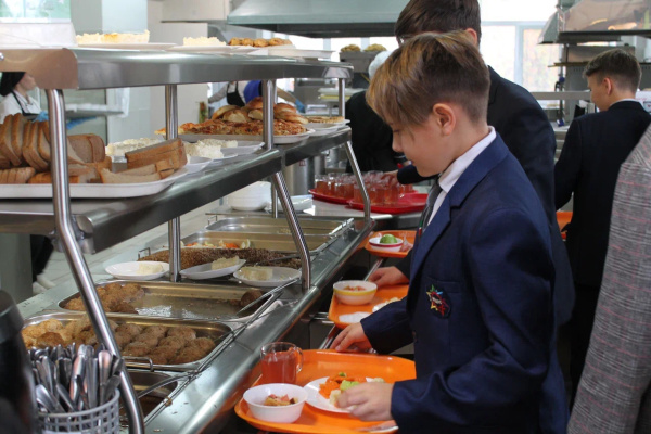 Сотрудники Управления социального питания посетили Казань с целью обмена опытом