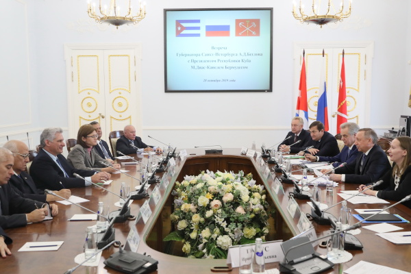 Встреча с президентом Республики Куба Мигелем Диас-Канелем Бермудесом