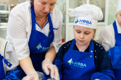 В школе № 78 Калининского района прошёл кулинарный мастер-класс от комбината питания «Нева»