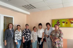 Комплексный центр социального обслуживания населения Невского района посетила делегация из Мариуполя