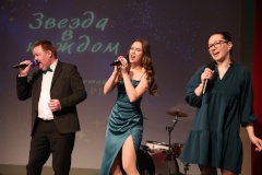 В Клубе «Выборгская сторона» глава района поздравил работников культуры