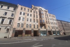 КГИОП направлено заявление в полицию по факту демонтажных работ на фасаде дома Орлова на Вознесенском, 18