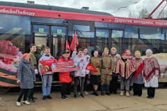 Городские транспортные предприятия провели акции памяти, посвященные Дню Победы