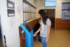 В стоматологической поликлинике №9 установлена электронная очередь в регистратуру