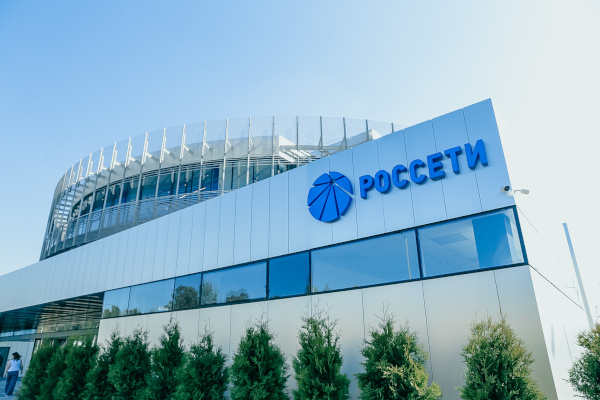 Посещение научного центра Группы «Россети» на площадке «Новоорловская»