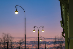 Александр Беглов: Улица Мартынова в центре Кронштадта получила новое освещение, доля светодиодных фонарей в Петербурге к началу апреля увеличена до 69%