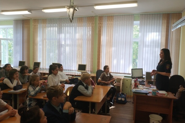 ГИБДД Фрунзенского района приняла участие в межведомственной комплексной оперативно-профилактической операции «Дети России-2019»