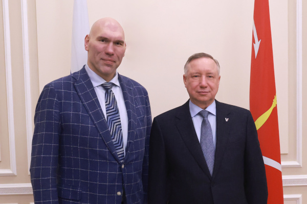 Встреча с депутатом Государственной Думы РФ и многократным чемпионом мира по боксу среди профессионалов Николаем Валуевым