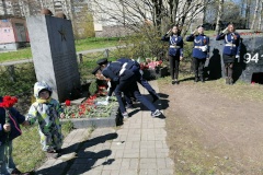 Воспитанники клубов Невского района зажгли "Свечу памяти"