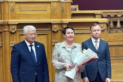 Главный врач ПНД №5 Красногвардейского района Лариса Серазетдинова получила награду «Отличник здравоохранения»