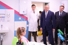 Александр Беглов: Петербургский сурдологический центр - всероссийский лидер в помощи детям с нарушениями слуха