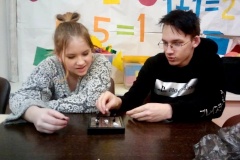 Клуб свободного общения для подростков начал работу в Центре социальной помощи семье и детям Невского района