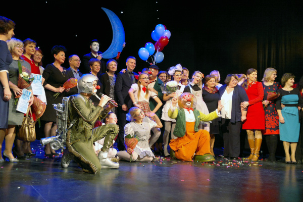 24 ноября - Церемония награждения победителей, лауреатов и дипломантов  Конкурса инновационных продуктов «Петербургская школа-2020»