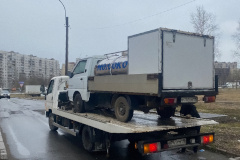 В четырех района Петербурга прошли рейды по пресечению нелегальной торговли