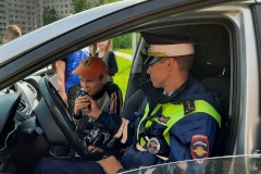 Инспекторы ГИБДД посетили детские лагеря дневного пребывания во Фрунзенском районе