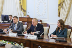 Александр Беглов: Новое соглашение Петербурга и Росфинмониторинга станет действенным инструментом для обеспечения прозрачности финансовых потоков и укрепления экономической безопасности города