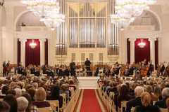 Премьера музыкально-поэтического спектакля «Русская кантата» композитора и музыканта Петра Дранги