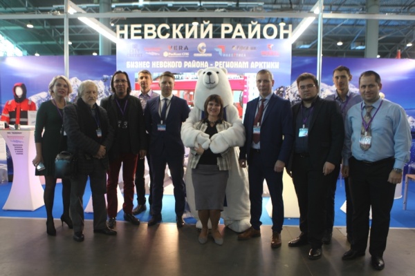 Выставочную композицию Невского района оценило жюри конкурса «Лучший стенд района – 2018», в рамках Форума субъектов малого и среднего предпринимательства