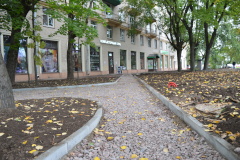 На Черной речке продолжаются работы по благоустройству сквера им. летчика Савушкина