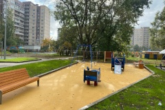 В Купчино продолжаются работы по комплексному благоустройству территории