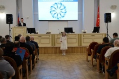 В администрации Калининского района прошла торжественная церемония награждения сотрудников Жилищного агентства Калининского района