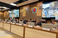 Город обсудил с представителями торговли текущую ситуацию в отрасли