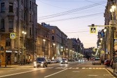 Улицу Восстания осветили светодиодные фонари