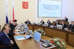 Система социальных льгот для петербуржцев старшего поколения совершенствуется