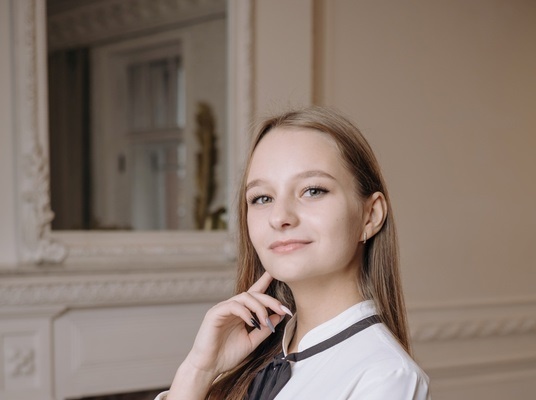 Ангелина Житенева получила 100 баллов на экзамене по русскому языку