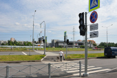«Твой бюджет» в Калининском районе: «народная» тропинка стала регулируемым пешеходным переходом