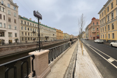 На набережной канала Грибоедова между Подьяческим и Вознесенским мостом завершён капитальный ремонт