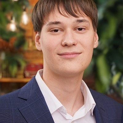Ученик гимназии № 92 получил заветные 100 баллов на ЕГЭ!