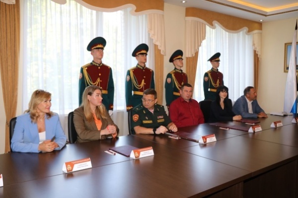 В школе № 382 Красносельского района открывается кадетский класс