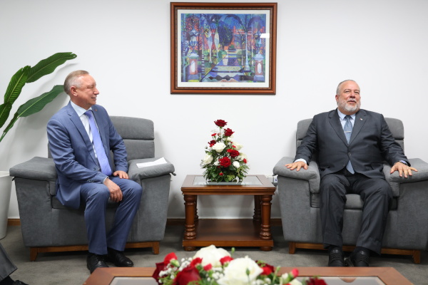 Встреча с премьер-министром страны Мануэлем Марреро Крусом