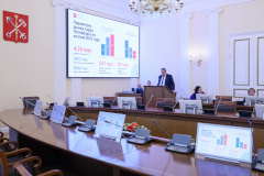 Петербуржцы должны получать индивидуальную поддержку в трудоустройстве - поручил Александр Беглов