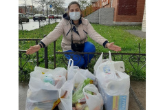 Оптимизм и желание помочь - вот две важные составляющие работы волонтёров Кировского района
