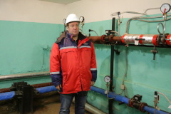 Дома Кировского района оснащают системой погодного регулирования потребления тепла 
