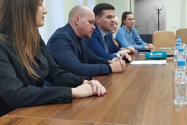 Пресс-конференция, посвященная старту приема заявок на моложеные премии Санкт‑Петербурга