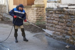 Приморский приводят в порядок после зимы