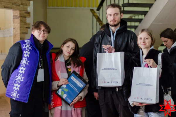 Представитель Санкт‑Петербурга посетил Всероссийскую школу инструкторского состава отрядов проводников