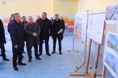 В Шушарах строят начальную школу-трансформер, объединенную с детским садом